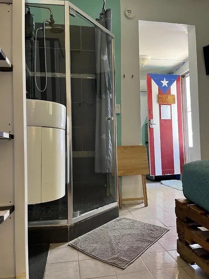 Tropical 2 Bedroom Spacious Next To Pool (Adults Only) 0*, San Juan Puerto Rico