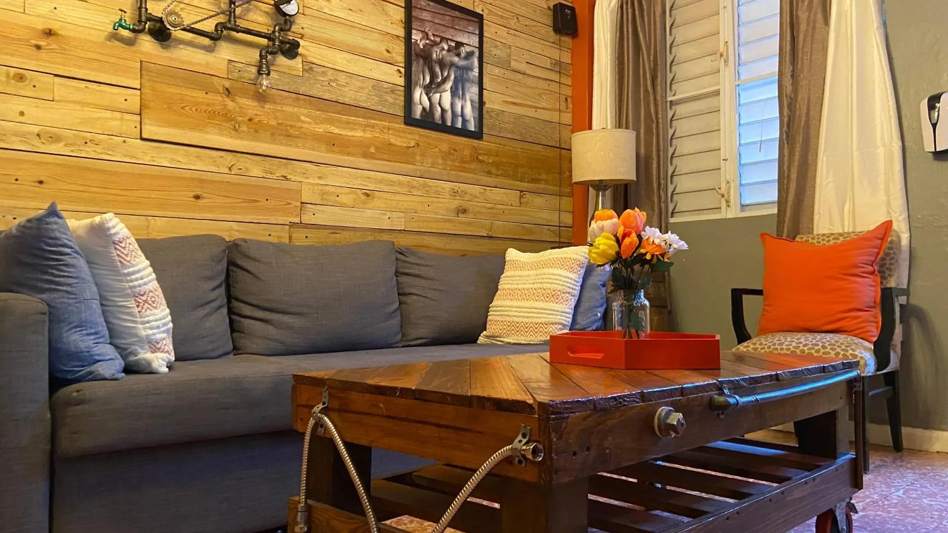 Tropical 2 Bedroom Spacious Next To Pool (Adults Only) 0*, San Juan Puerto Rico