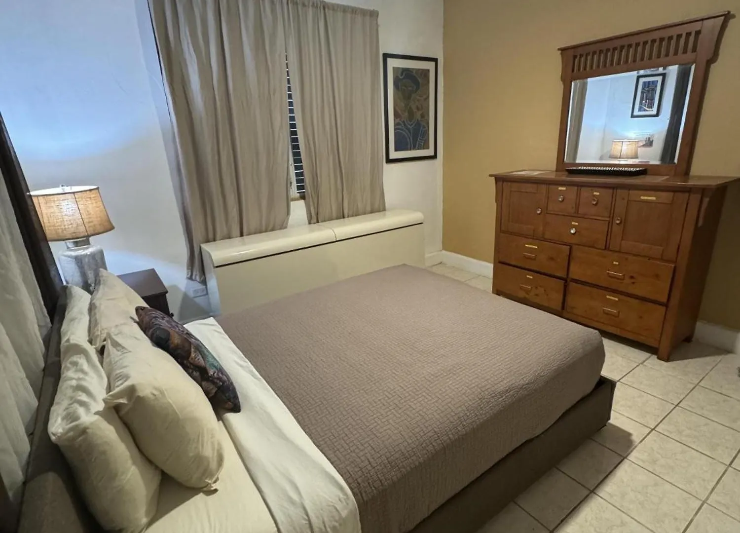 Apartment Tropical 2 Bedroom Spacious Next To Pool (Adults Only)