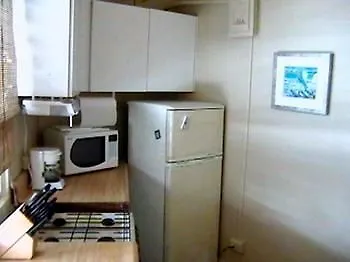 Studio With Modern Amenities, Walk-In Shower, Jacuzzi, Beach, And Pool, (Adults Only) شقة سان خوان